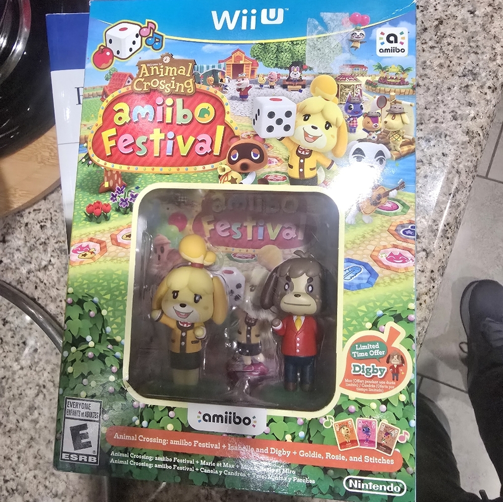 Nintendo amiibo Festival for Wii U - Green and Red